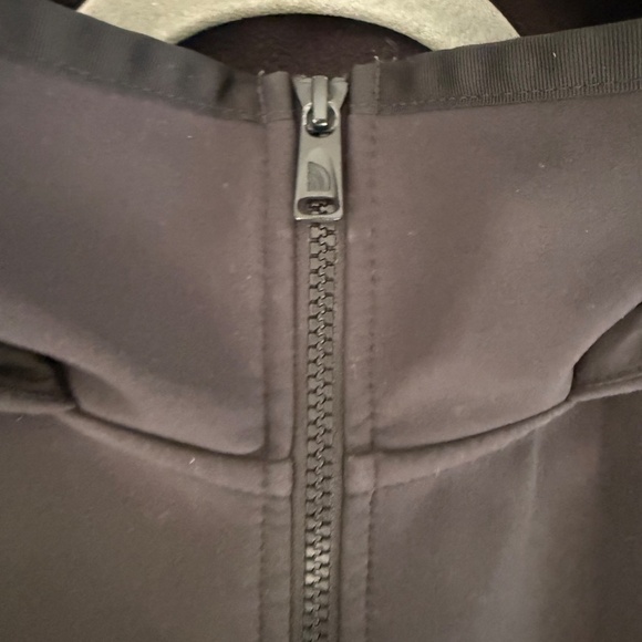 The North Face | Apex Bionic Trench Jacket | Size Medium - Picture 6 of 11